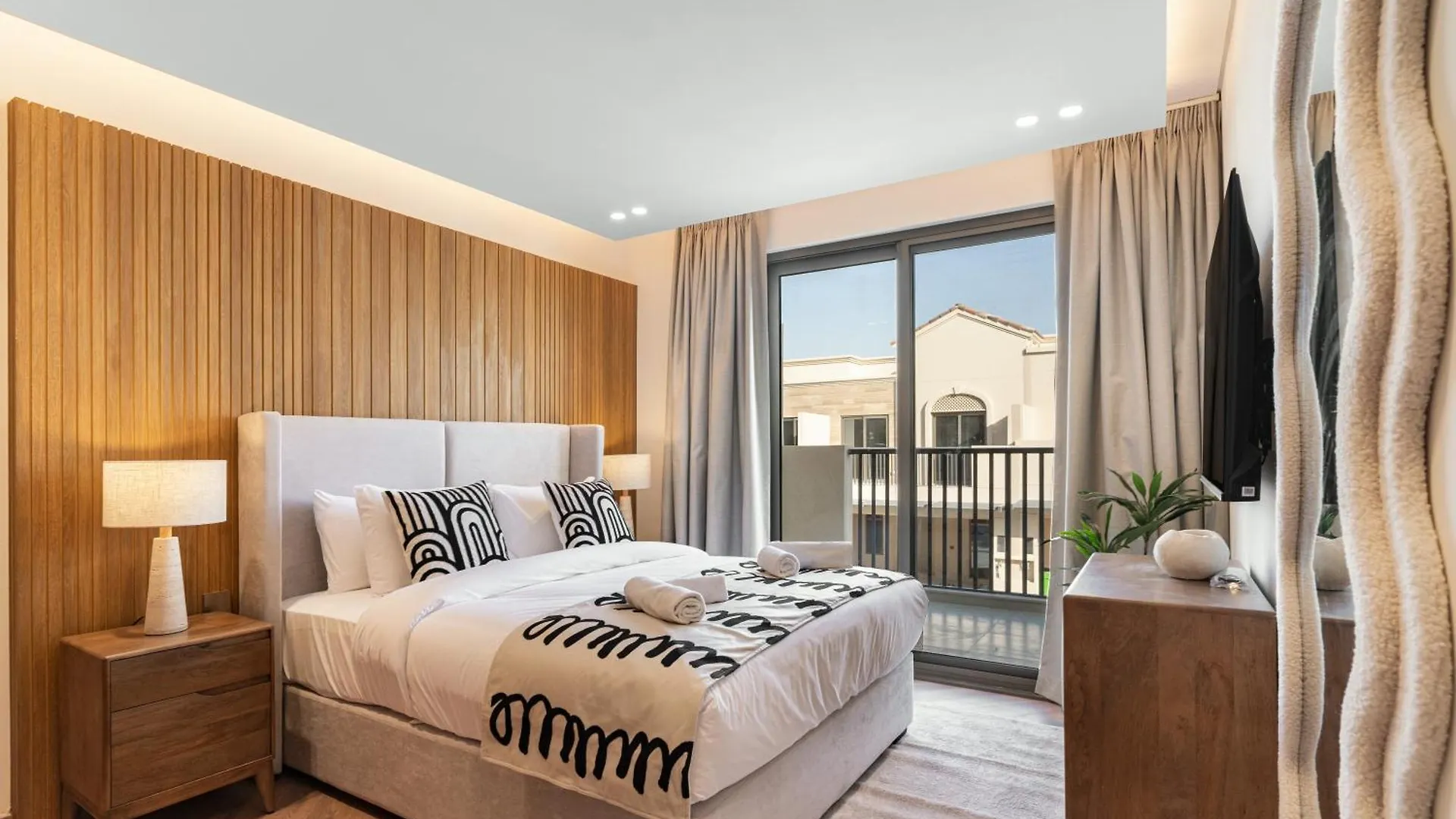 Luxury 3Br With Maids Room Townhouse By Ellie Saab Residences, In Jge - Allsopp & Allsopp Dubaj Vila